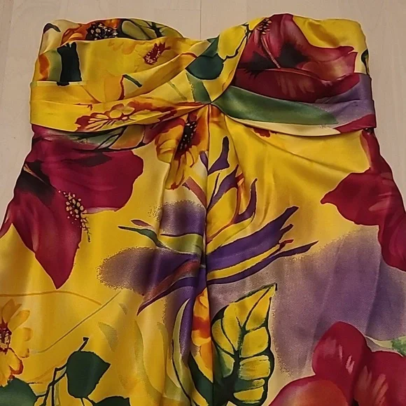 LIKE NEW Y2K Cache 100% Silk Floral Print Balloon Hem Strapless Dress - Picture 3 of 16